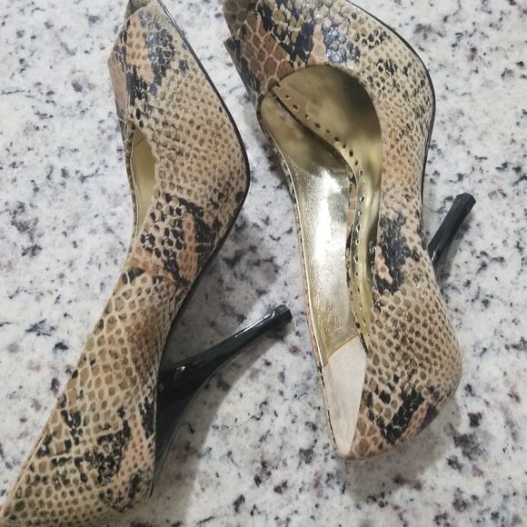 BCBG Girls, women shoes size 7B/ 37 - Picture 2 of 5